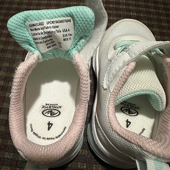 Athletic Works White and Pink Sneakers with Velcro Closure size 4 - Picture 2 of 5